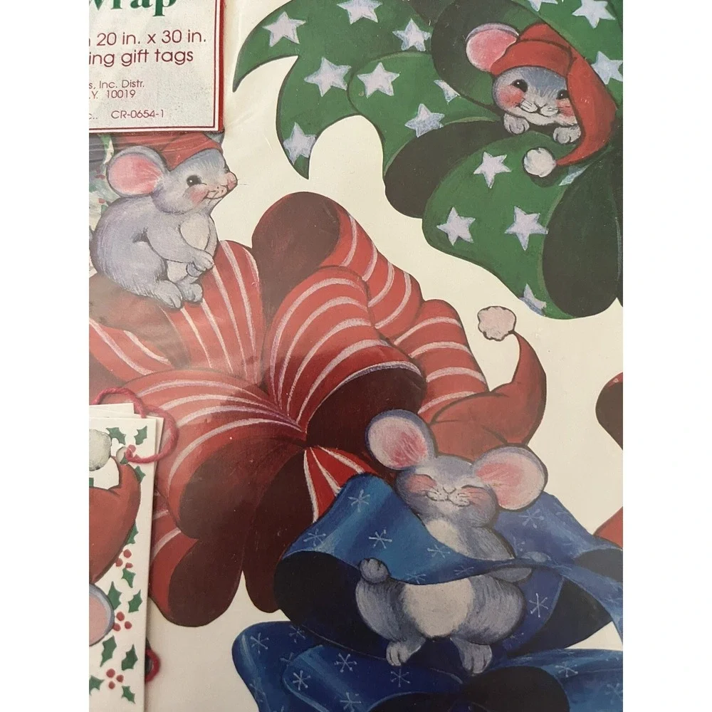 VTG Avon Holiday Wrapping Paper Wee Wishes Holiday Mouse 2‎ Sheets & 4 Gift Tags